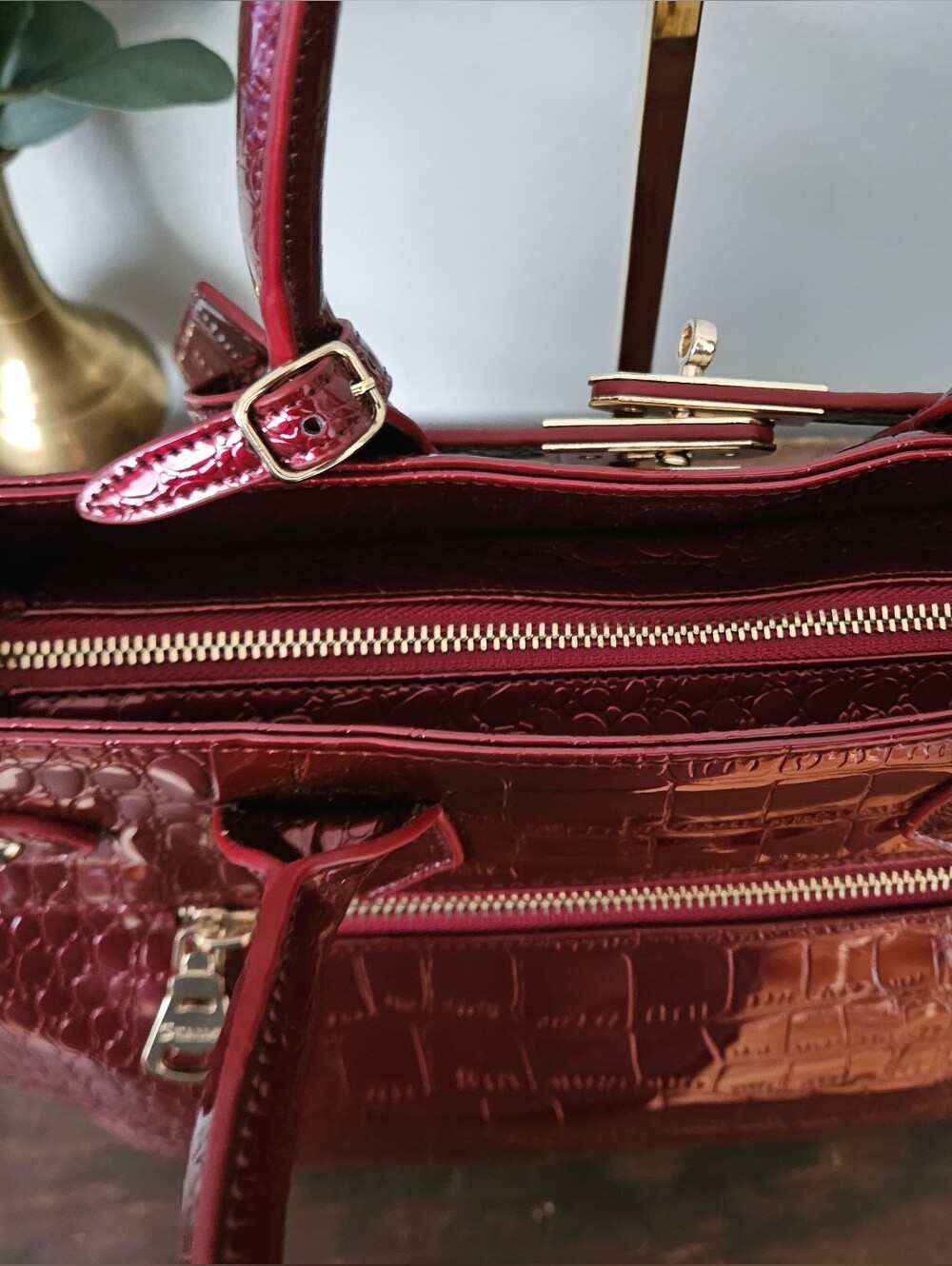 NWOT Stauer Vintage Glam Style Crocodile-Embossed Faux-leather Satchel Handhag. - Picture 8 of 12